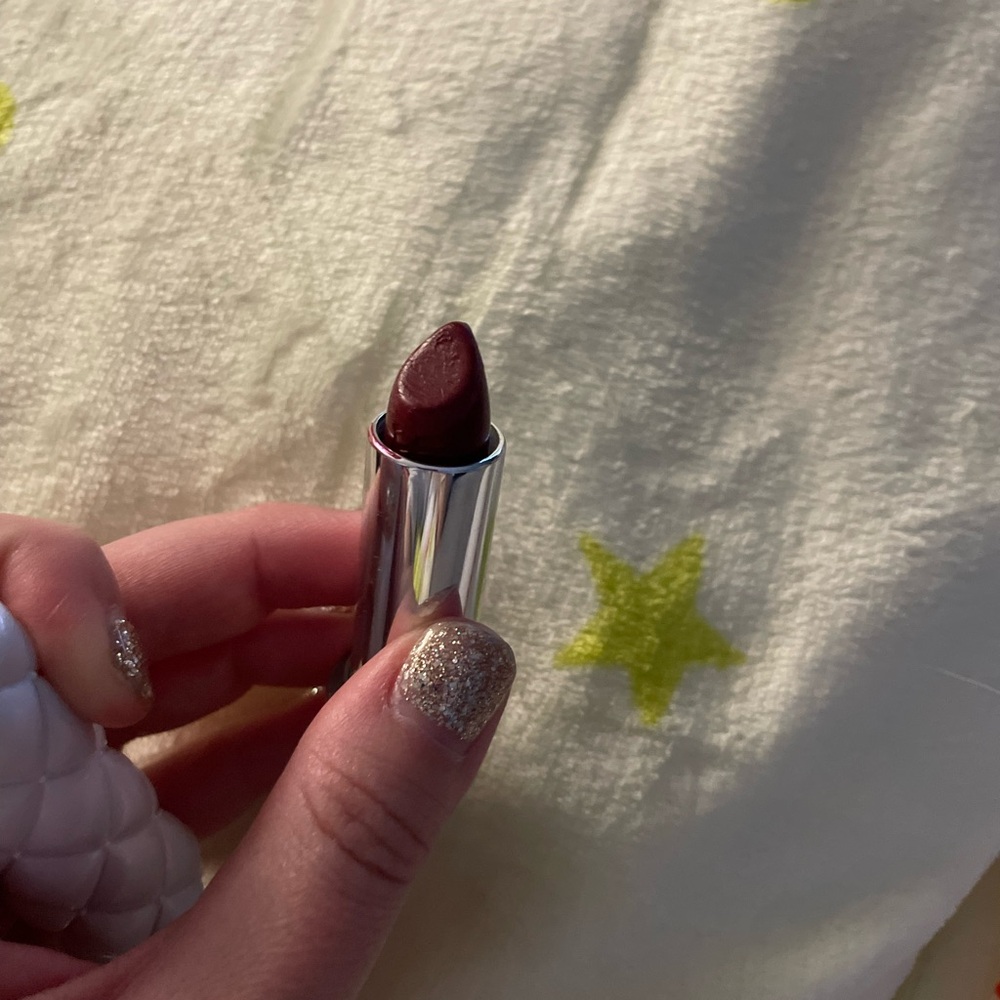 Once used It Cosmetics moment cream dark red lipstick
